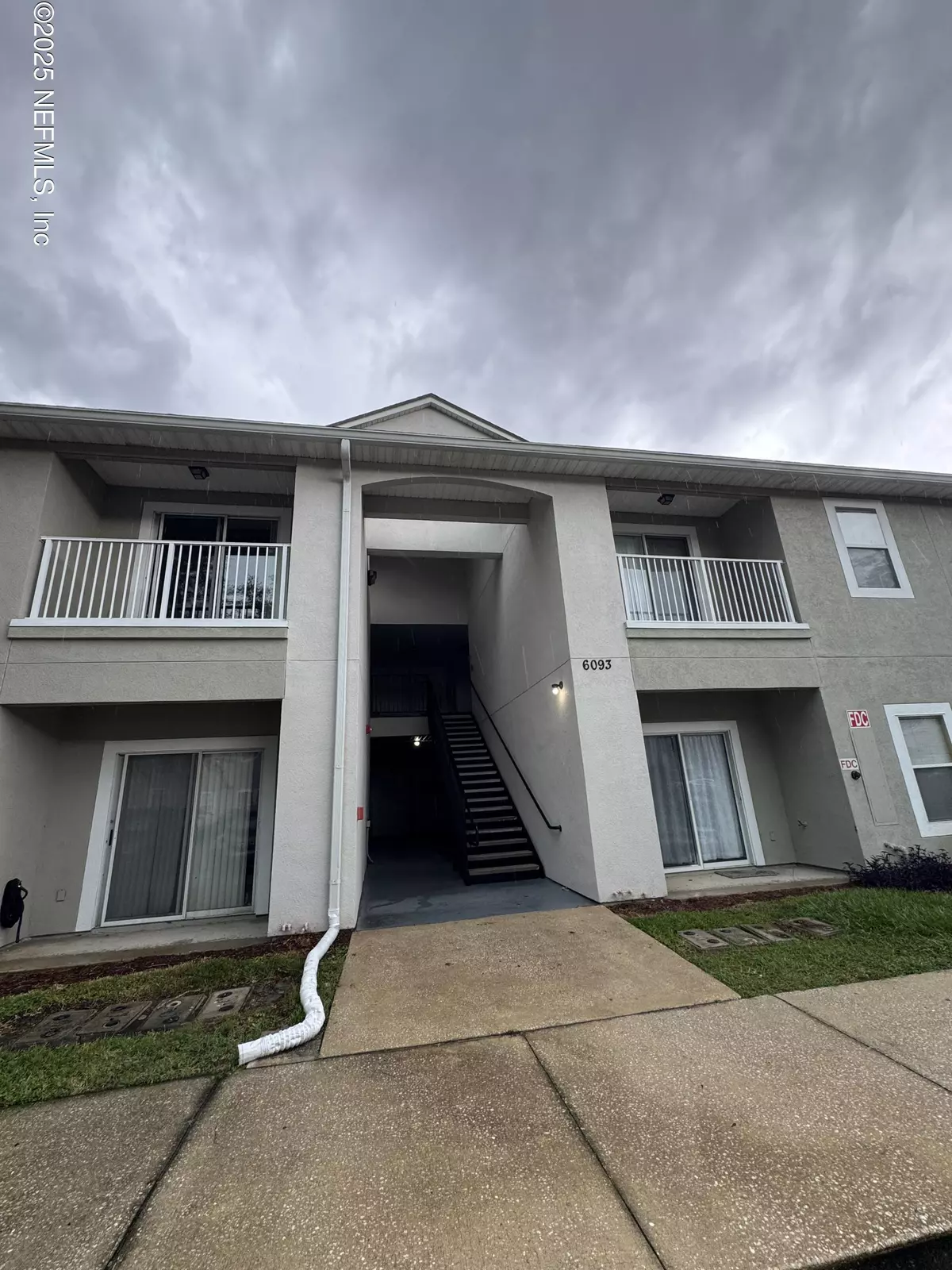 Jacksonville, FL 32244,6093 MAGGIES CIR #113