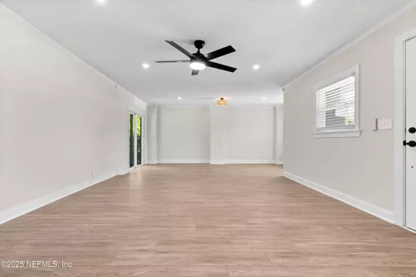 Jacksonville, FL 32244,7418 WARNER DR