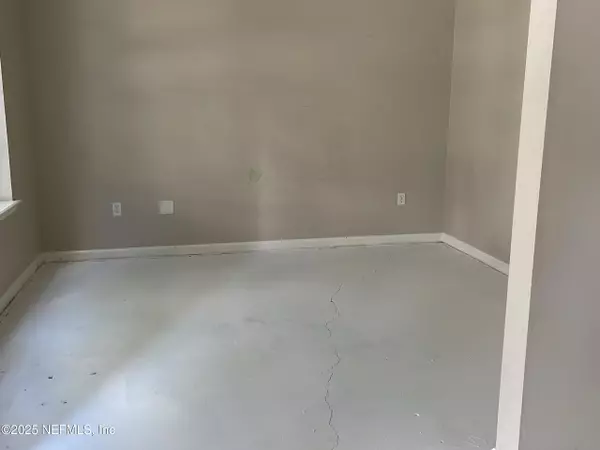 Jacksonville, FL 32244,9286 SHARNBROOK LN