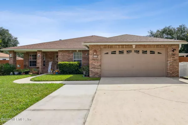 Jacksonville, FL 32220,763 ROLAND LAKES DR DR