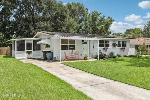Jacksonville, FL 32210,6769 DAUGHTRY BLVD S