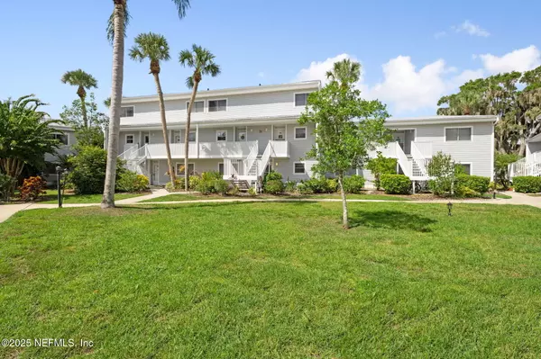 Welaka, FL 32193,125 RIVER BEND PL #BLD. D