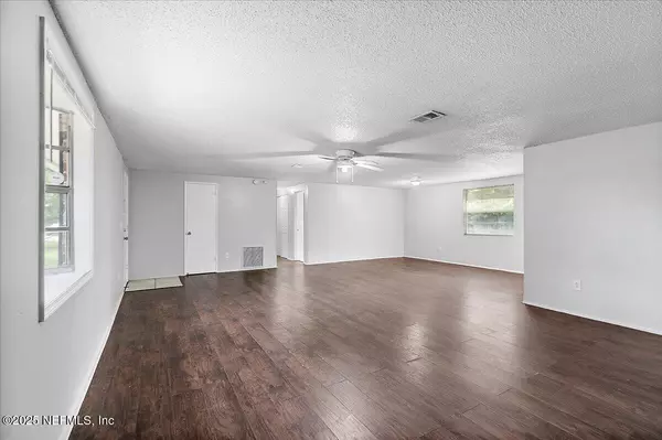 Orange Park, FL 32065,2749 FRONTIER AVE