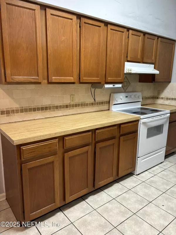 Jacksonville, FL 32257,10762 LOSCO JUNCTION DR