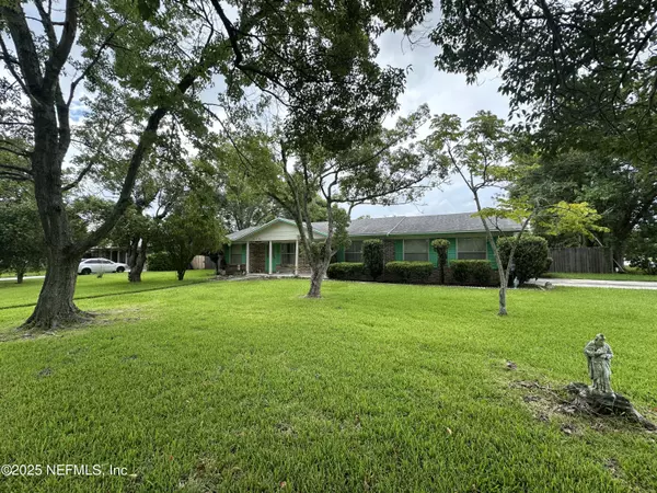 Orange Park, FL 32073,601 CUSTER CIR