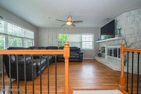 Neptune Beach, FL 32266,528 SEAGATE AVE