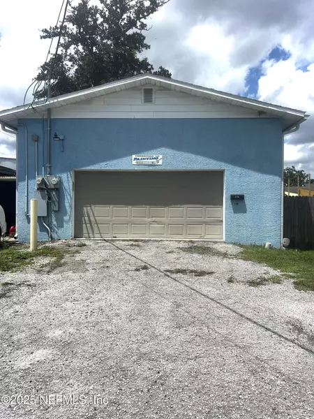 1968 RETAW ST, Jacksonville, FL 32210