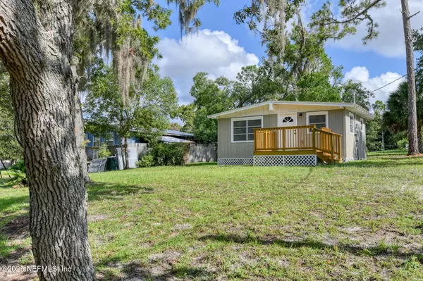 Pomona Park, FL 32181,282 SISCO RD