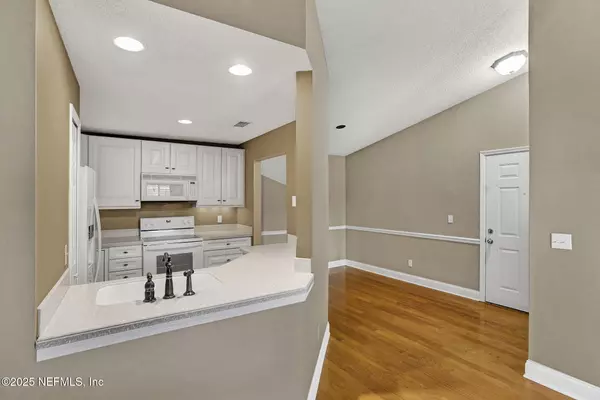 Ponte Vedra Beach, FL 32082,200 IRONWOOD DR #234