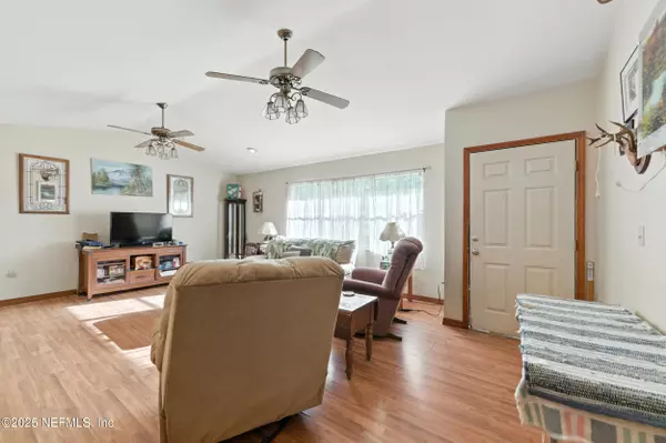 Hawthorne, FL 32640,16505 NE 83RD PL