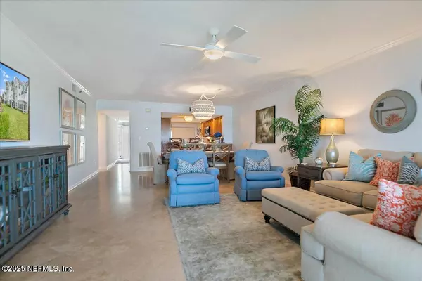 St. Augustine, FL 32084,328 VILLAGE DR #B