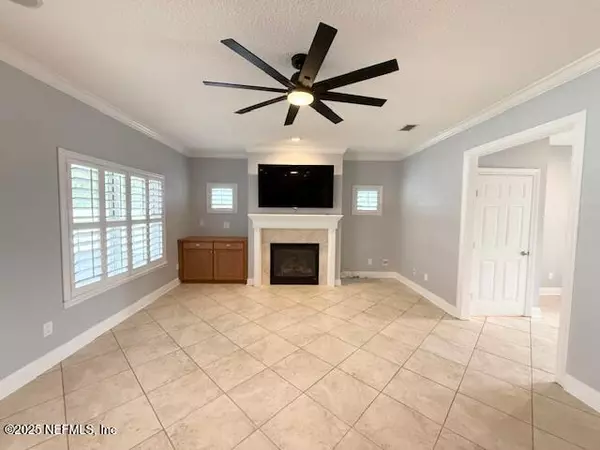 Jacksonville Beach, FL 32250,2567 MERRILL BLVD