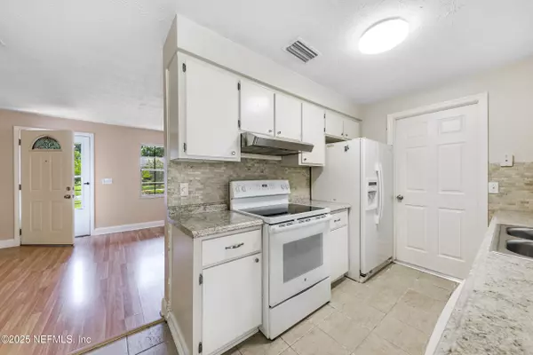 Orange Park, FL 32073,424 NEPTUNE RD
