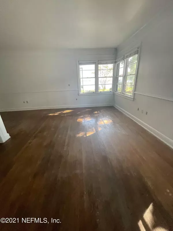 Jacksonville, FL 32205,2746 VERNON TER #3