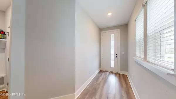 Jacksonville, FL 32256,9921 ELEMENT RD