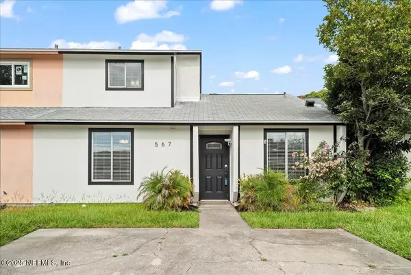 567 AQUATIC DR, Atlantic Beach, FL 32233