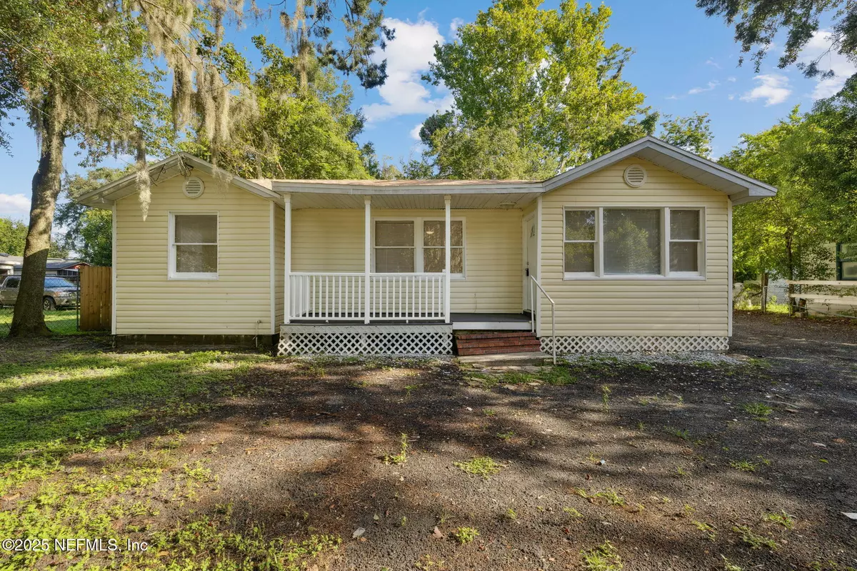 Jacksonville, FL 32216,7125 SILVER LAKE TER