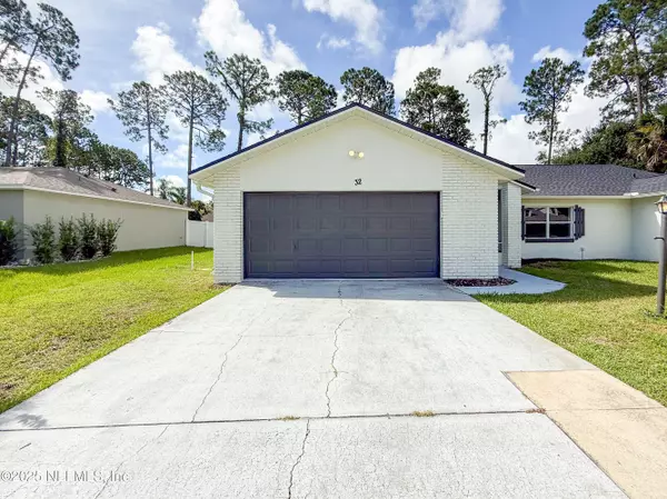 Palm Coast, FL 32137,32 BARRISTER LN