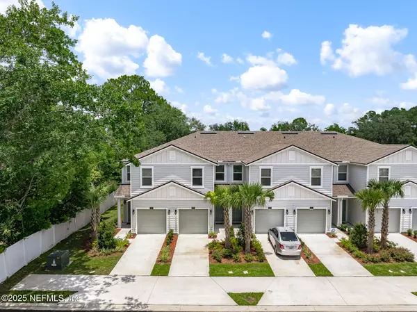 Jacksonville, FL 32218,608 CELTIC DR