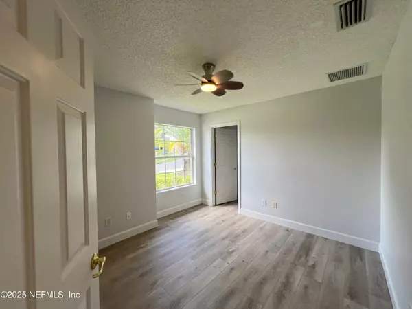 Jacksonville, FL 32219,6759 SALT POND DR N