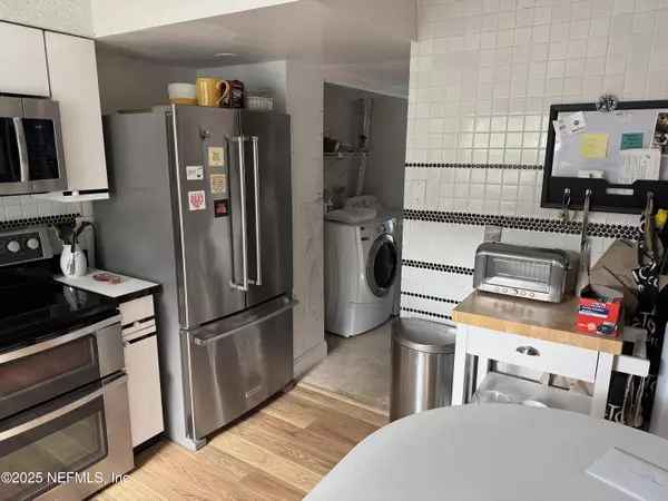 Atlantic Beach, FL 32233,2233 SEMINOLE RD #33