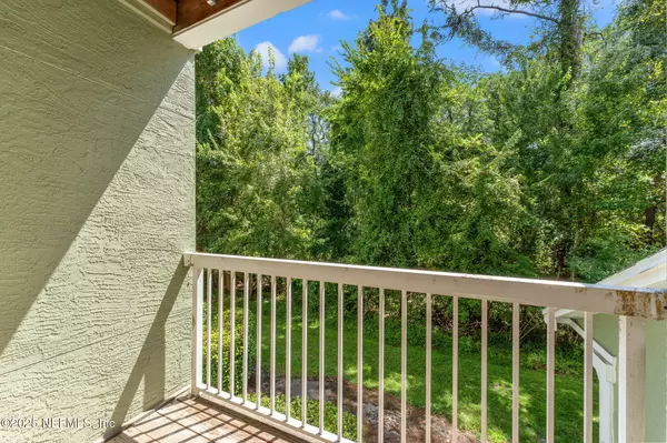 Jacksonville, FL 32256,7701 TIMBERLIN PARK BLVD #826