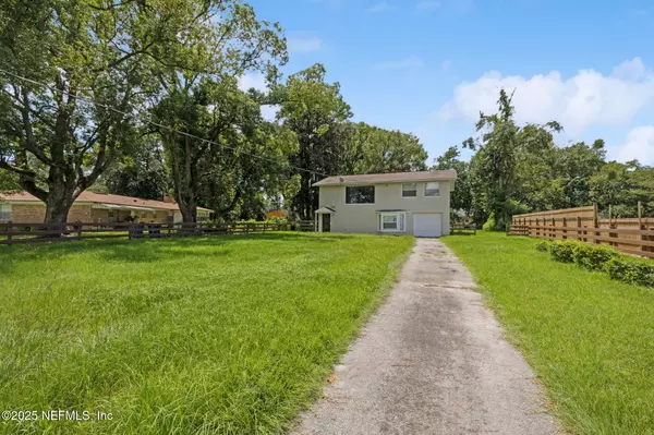 1412 CARBONDALE DR N, Jacksonville, FL 32208
