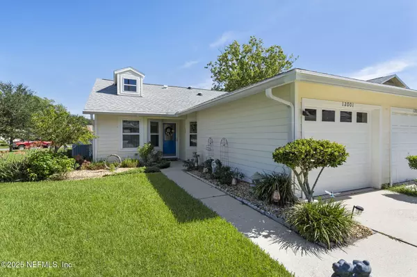 12001 MEADOWVIEW DR S, Jacksonville, FL 32225