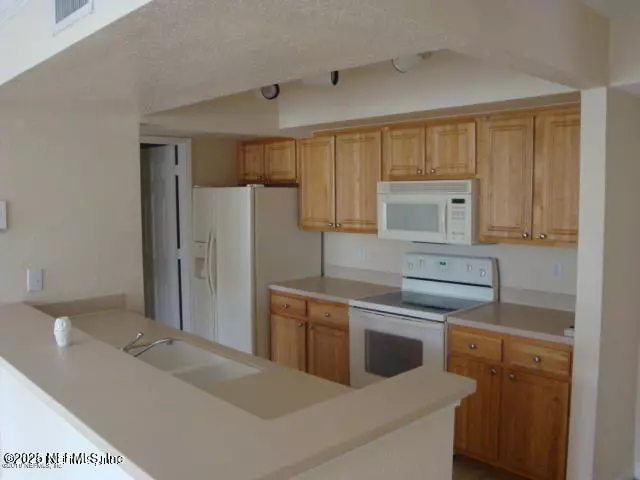 10075 GATE Pkwy #2109, Jacksonville, FL 32246