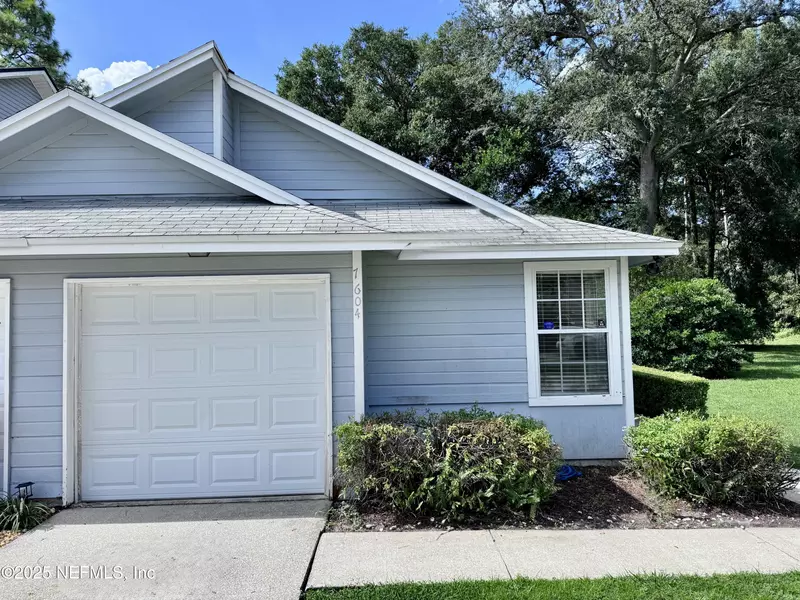 7604 LEAFY FOREST WAY, Jacksonville, FL 32277