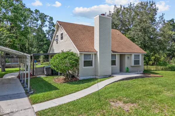 5194 THOROUGHBRED BLVD, Jacksonville, FL 32257