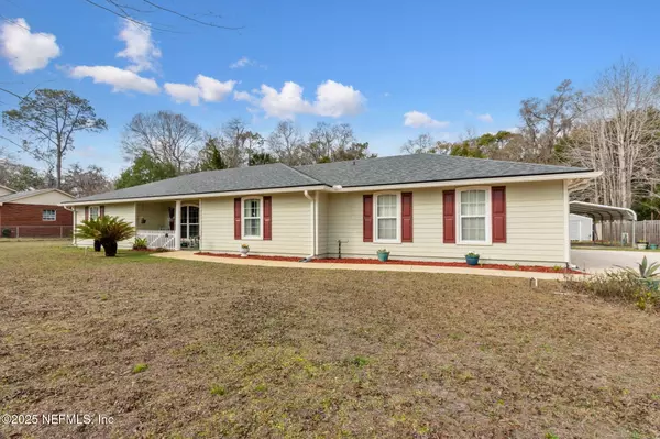 Hilliard, FL 32046,37069 LEE ST