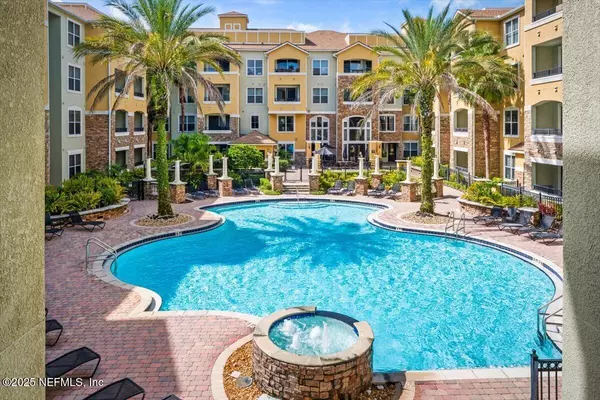 Jacksonville, FL 32216,8539 GATE Pkwy #9227