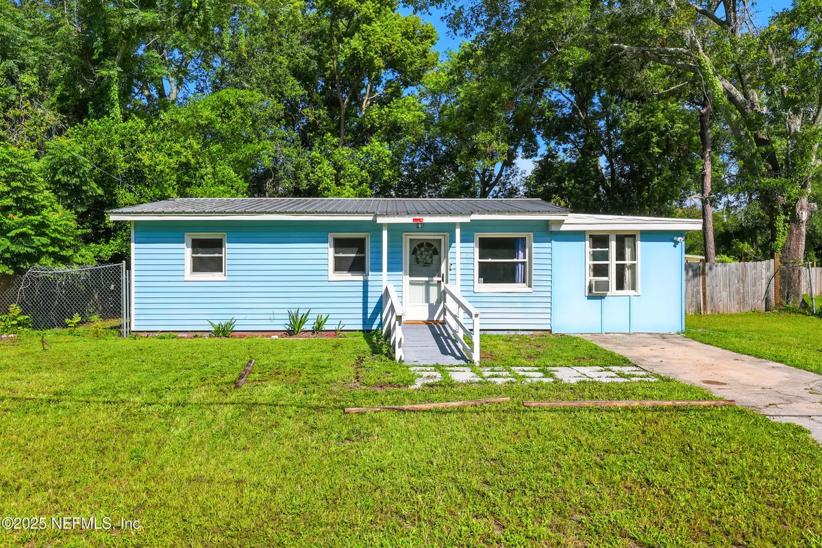 Orange Park, FL 32073,355 WILDWOOD LN