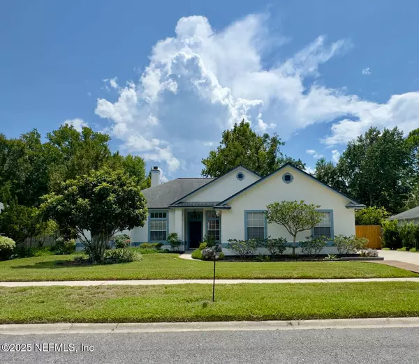 1813 WESTON CIR, Fleming Island, FL 32003