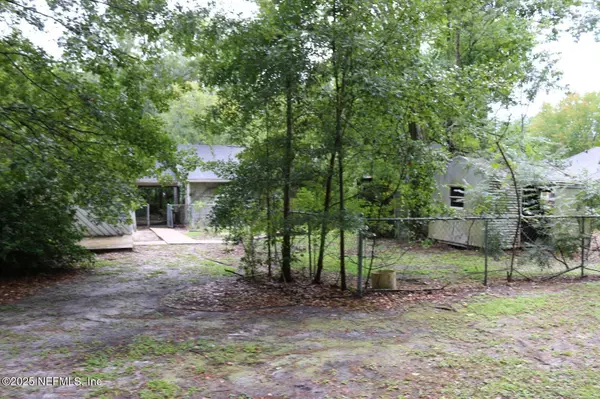 Fleming Island, FL 32003,523 PINE FOREST DR