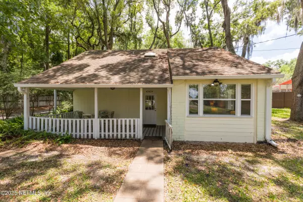 Jacksonville, FL 32210,4343-B ORTEGA FARMS CIR
