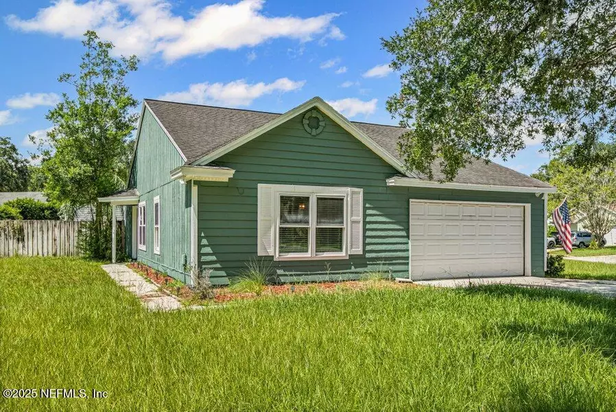 2405 BLUFFTON DR, Jacksonville, FL 32224