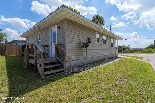 St. Augustine, FL 32084,335 RIBERIA ST