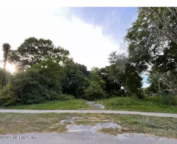 661 EAST ST, Keystone Heights, FL 32656
