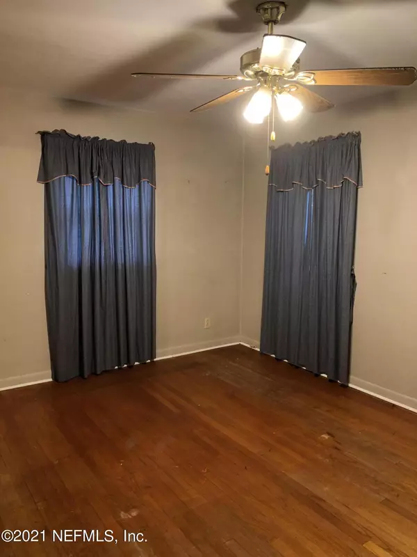 Jacksonville, FL 32277,5504 BRADSHAW ST