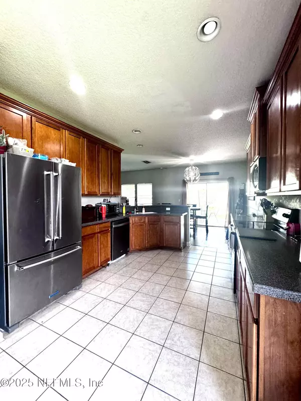 Jacksonville, FL 32244,8348 CANDLEWOOD COVE TRL