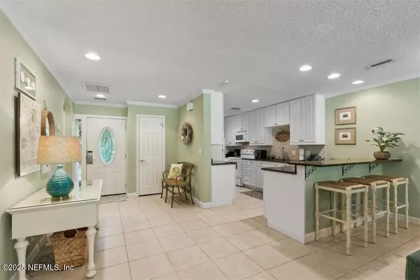 Fernandina Beach, FL 32034,3328 SEA MARSH RD
