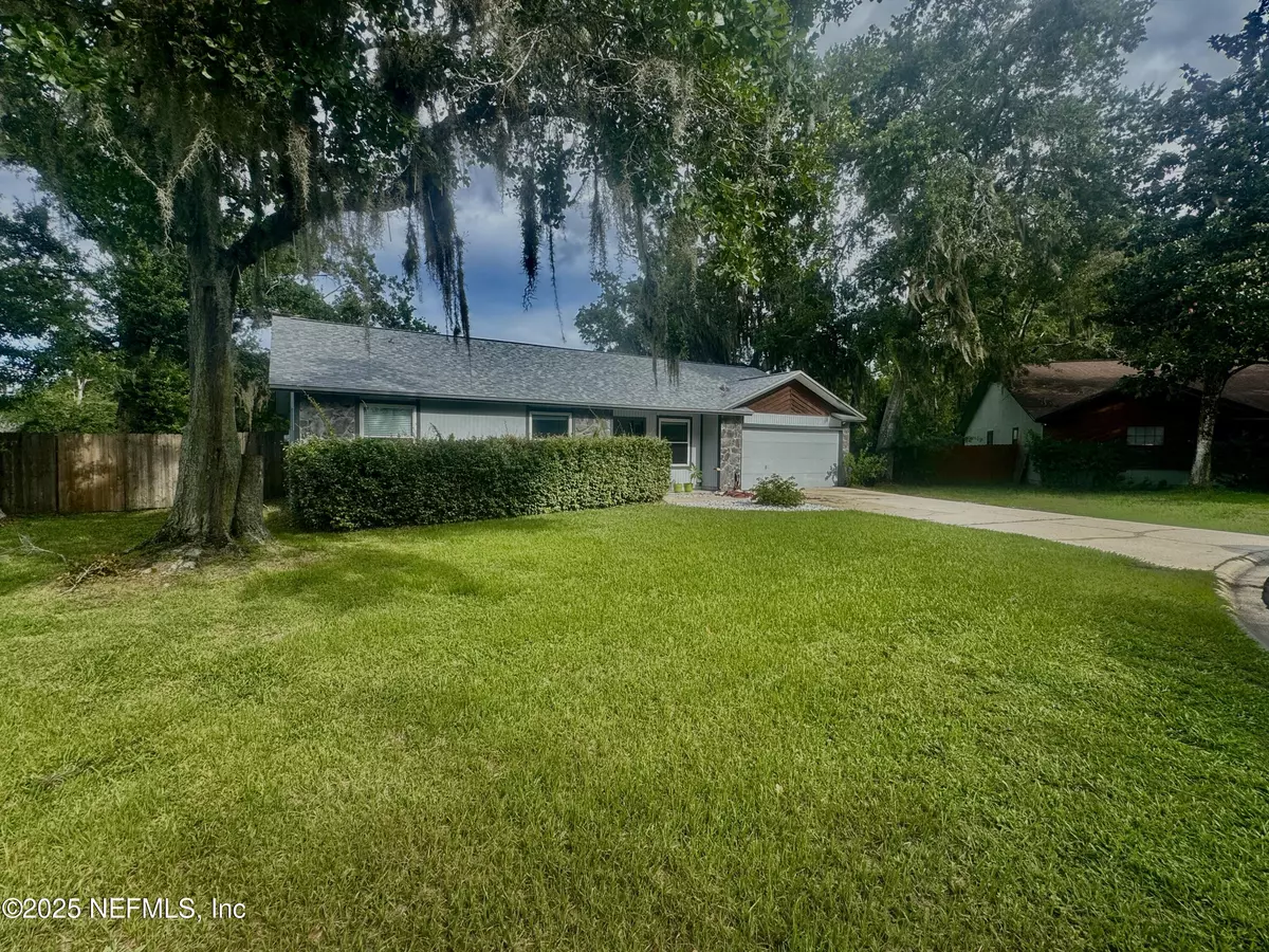 Fleming Island, FL 32003,5625 SILKWOOD LN