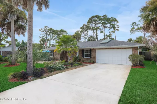 Neptune Beach, FL 32266,616 DAVIS ST