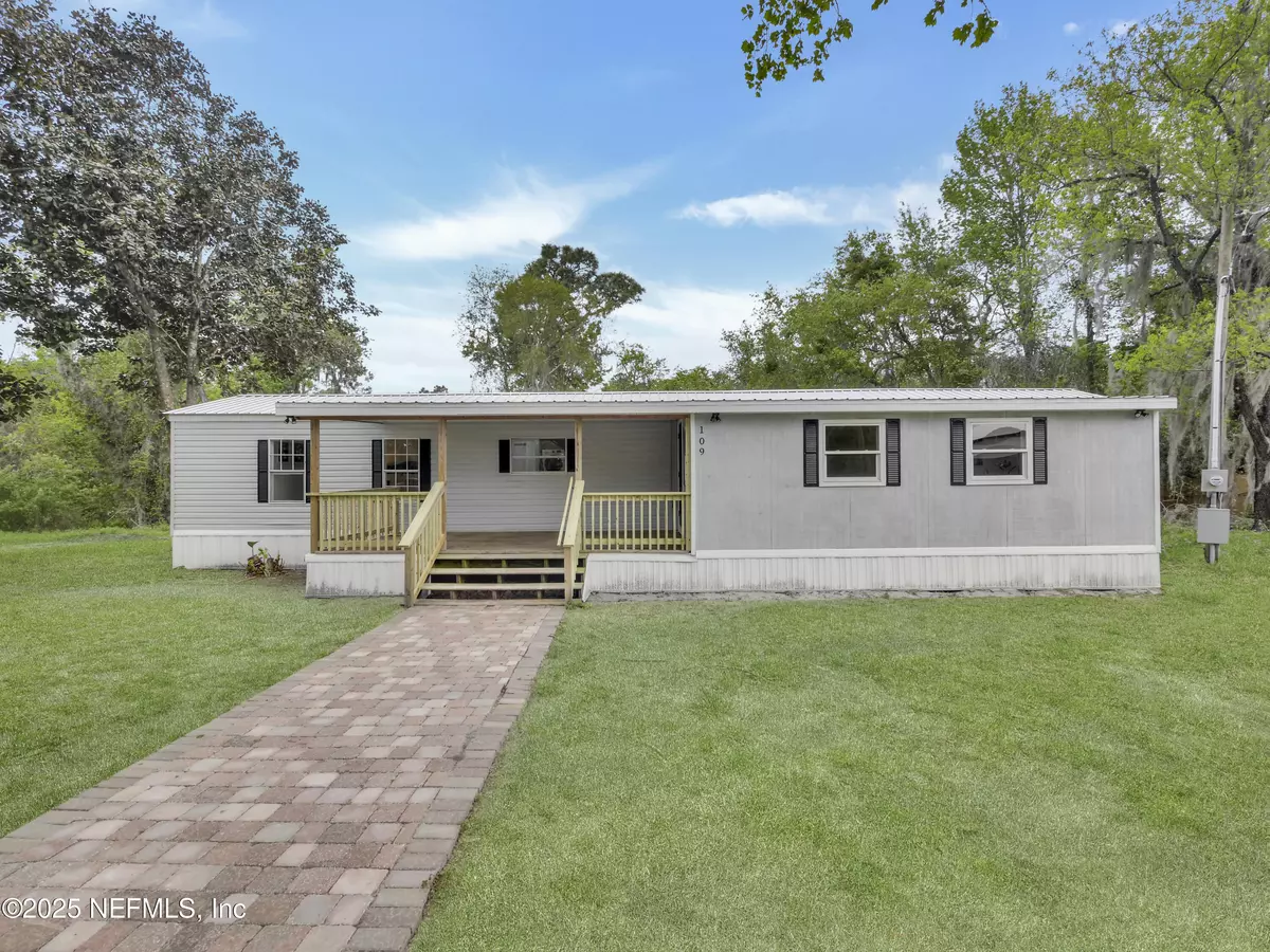 Palatka, FL 32177,109 MINK DR