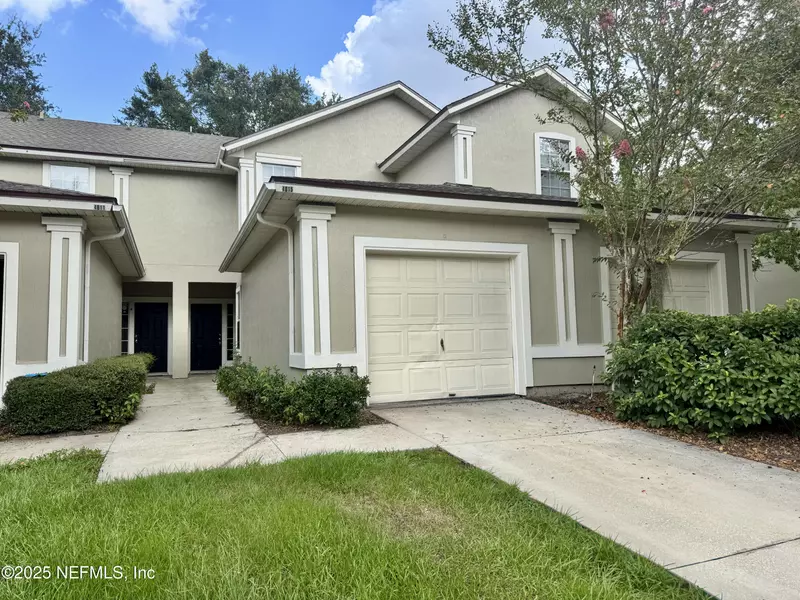4815 PLAYPEN DR, Jacksonville, FL 32210