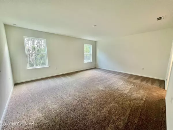 Jacksonville, FL 32221,712 PANTHER LAKE Pkwy