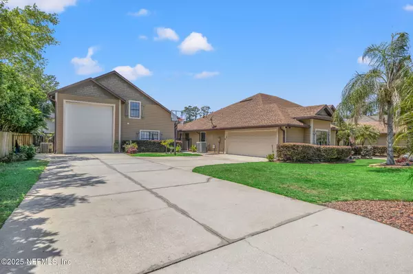 Fleming Island, FL 32003,1966 N LAKESHORE DR