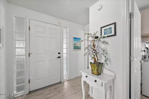 St. Augustine, FL 32080,9045 A1A S